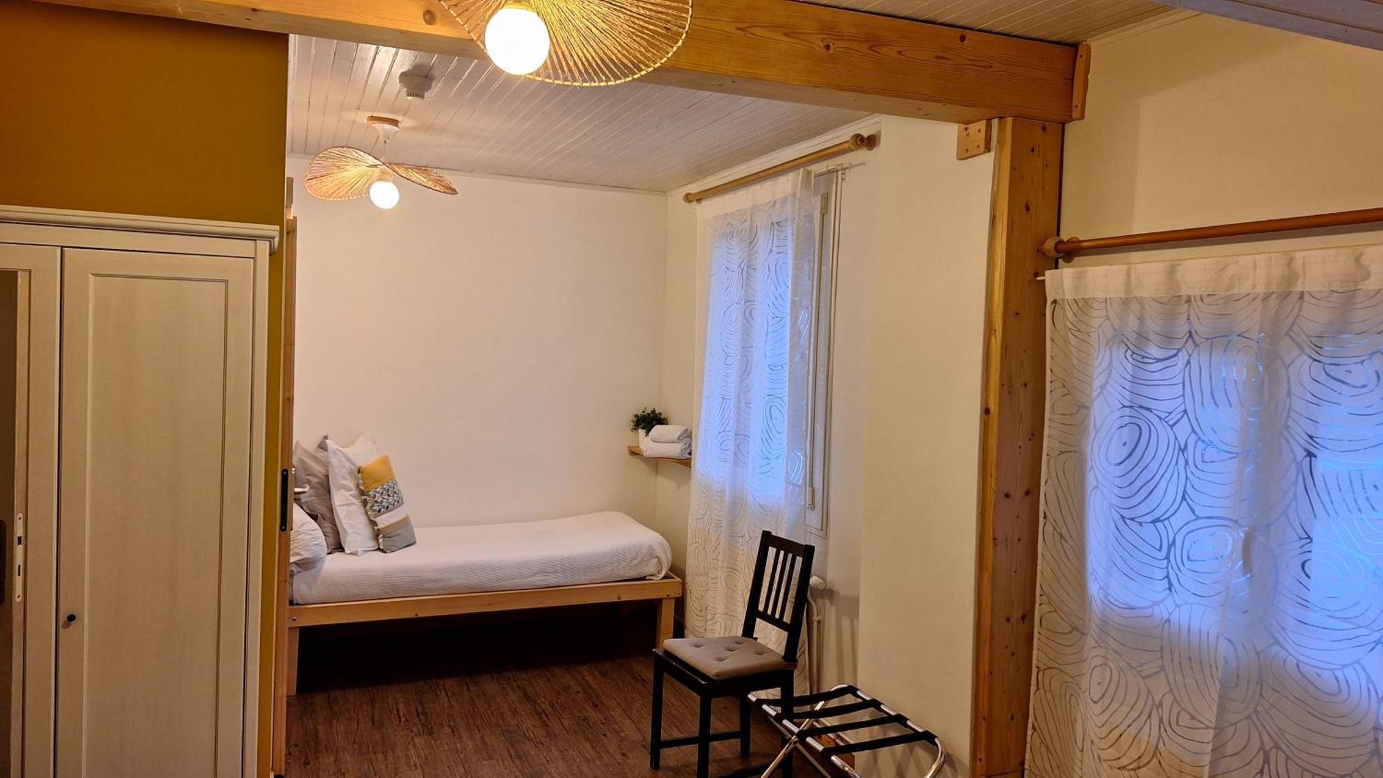 L' Edelweiss B&B Chambres D'Hotes Валлуїз Екстер'єр фото