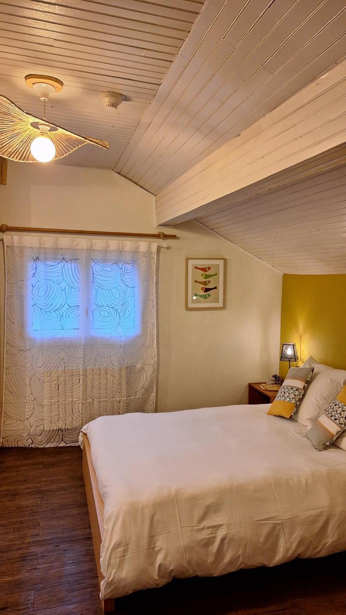 L' Edelweiss B&B Chambres D'Hotes Валлуїз Екстер'єр фото
